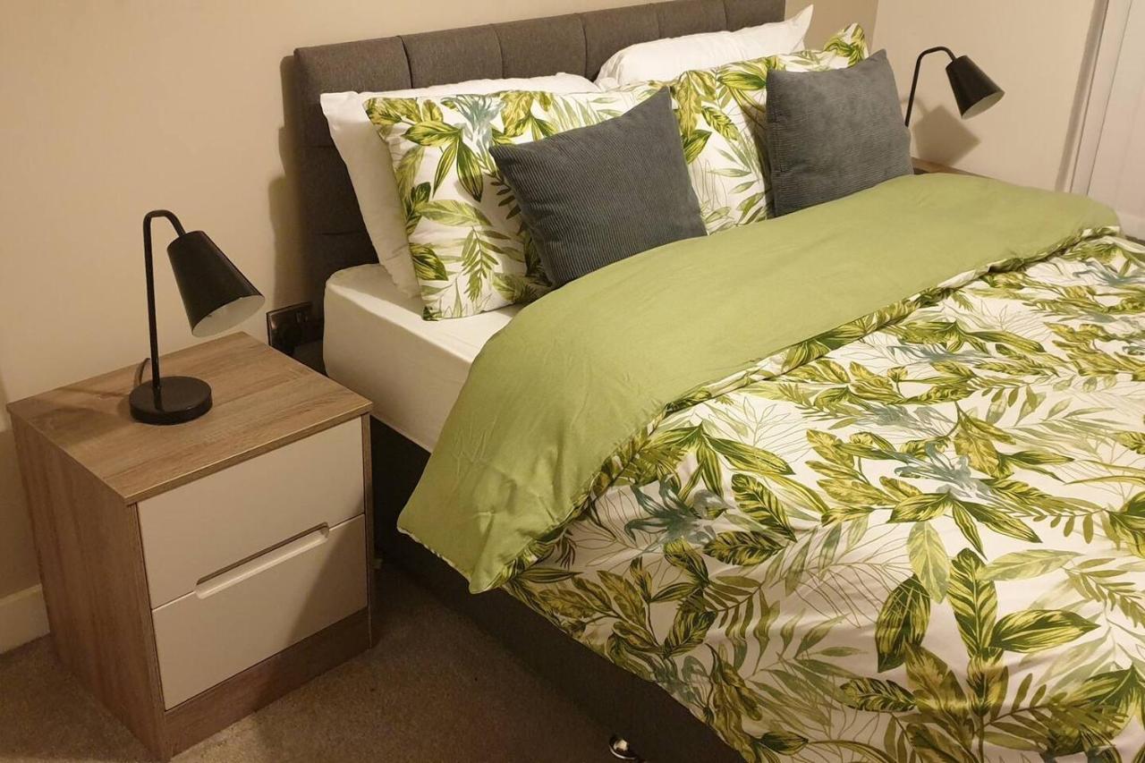 Stunning 2-Bed Apartment In Manchester City Centre مانشستر المظهر الخارجي الصورة